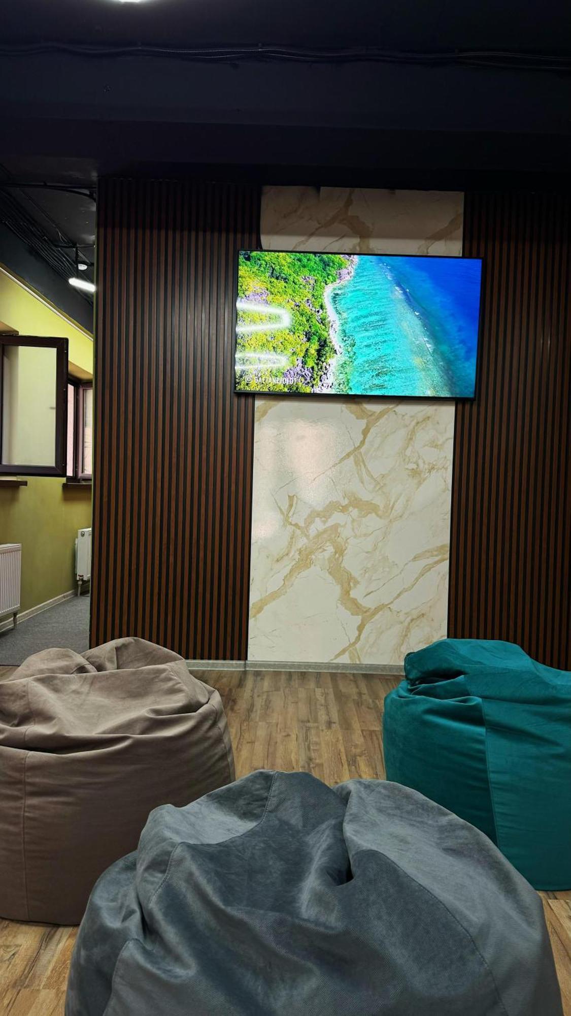 Hostel Kochevnik Capsule Hotel אלמטי מראה חיצוני תמונה