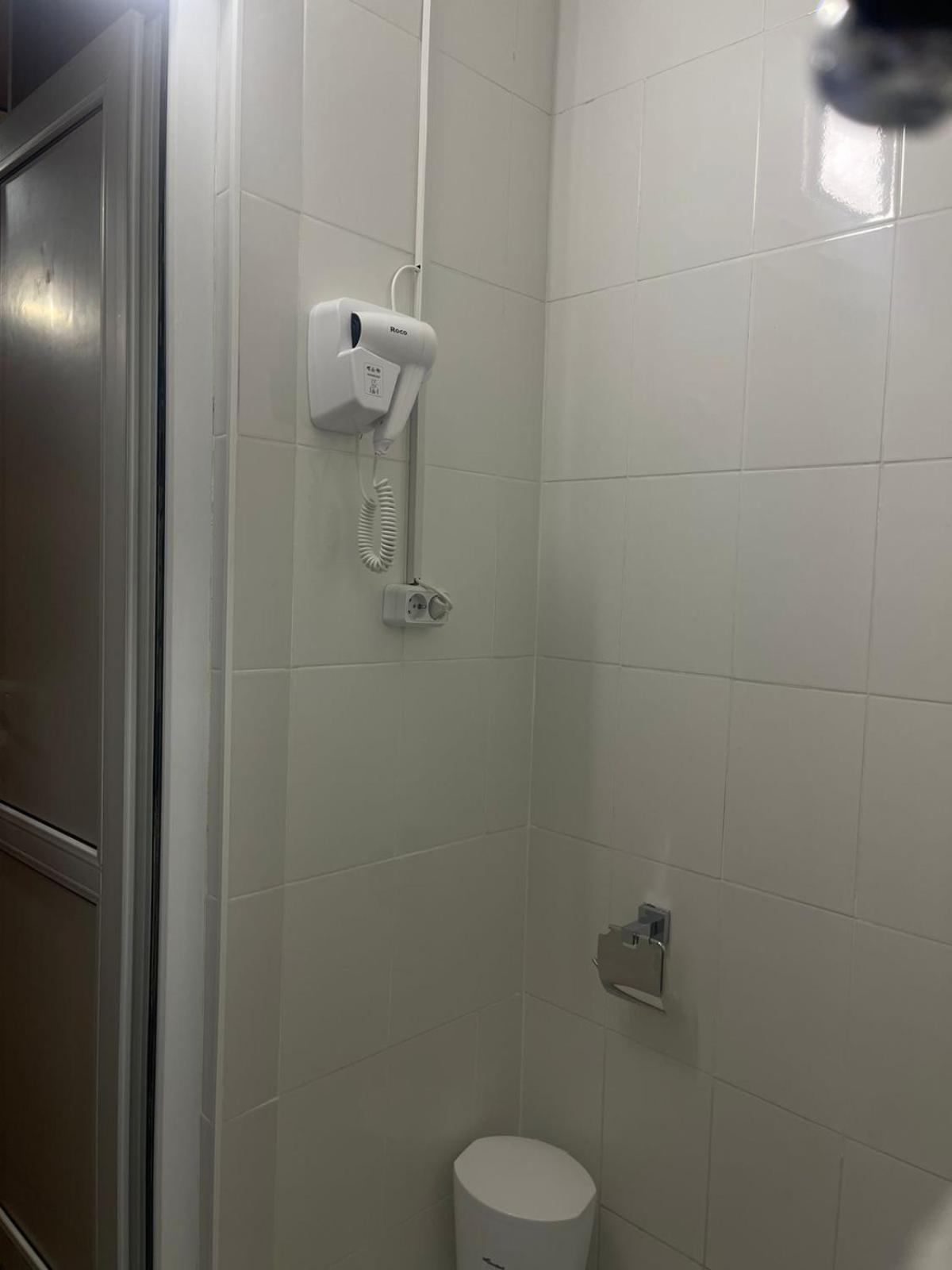 Hostel Kochevnik Capsule Hotel אלמטי מראה חיצוני תמונה
