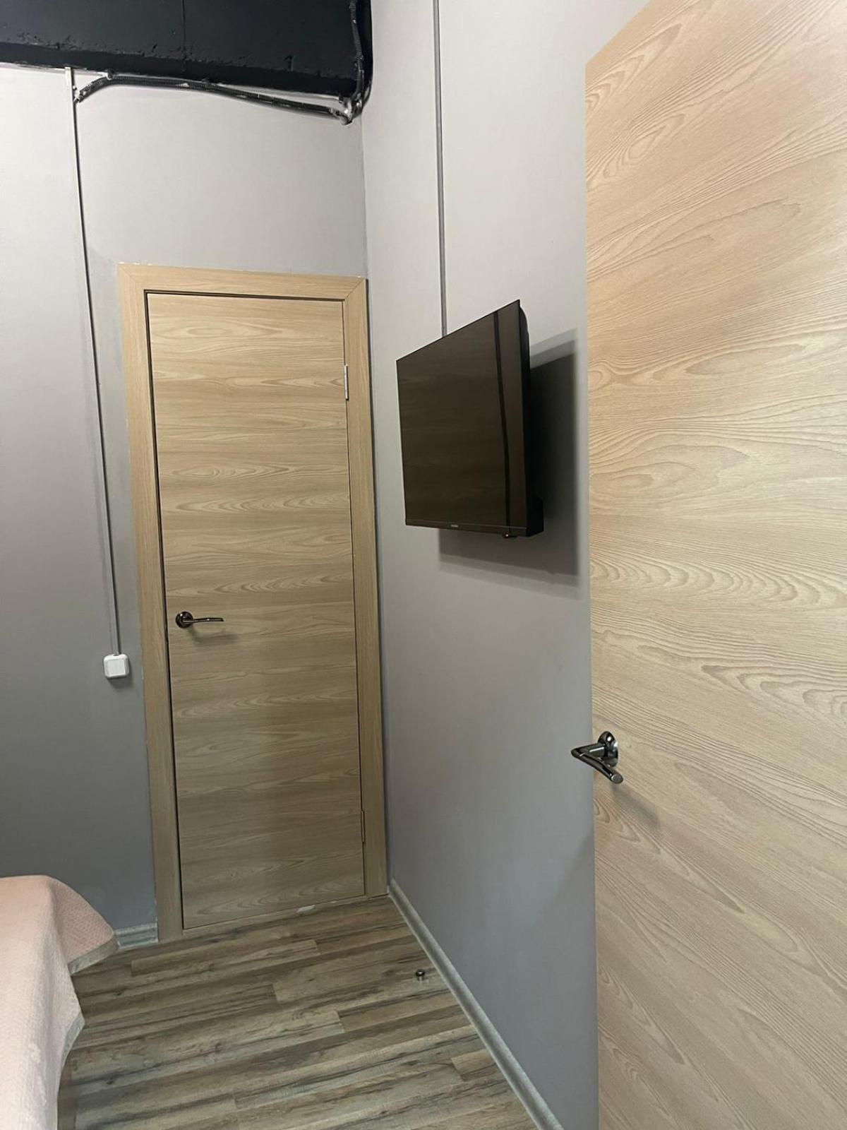 Hostel Kochevnik Capsule Hotel אלמטי מראה חיצוני תמונה